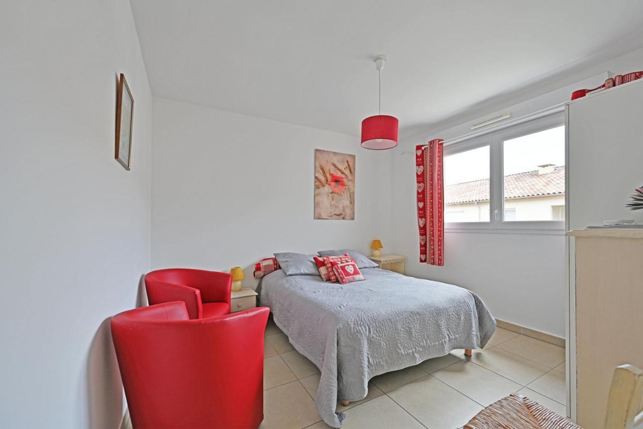 Апартаменты Ilot Coquelicot - Parking Gratuit Securise - Ac Clim - Ascenseur - Balcon Л'Иль-сюр-ла-Сорг Экстерьер фото