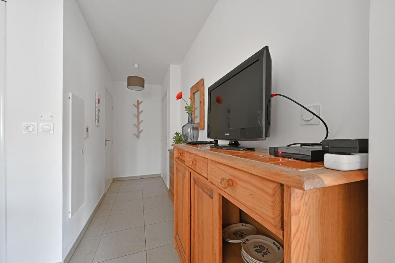 Апартаменты Ilot Coquelicot - Parking Gratuit Securise - Ac Clim - Ascenseur - Balcon Л'Иль-сюр-ла-Сорг Экстерьер фото